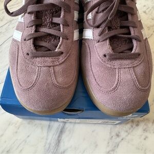 Adidas Gazelle Indoor Women's Shadow Fig